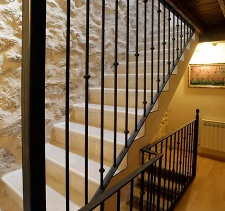 Casa Rural La Nava 10 *